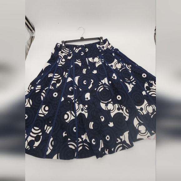 Elegant Navy and White A-Line Skirt - Picture 5 of 8
